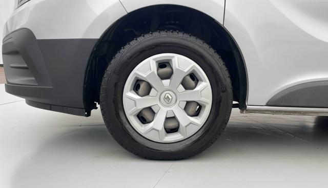 Renault Trafic image 6