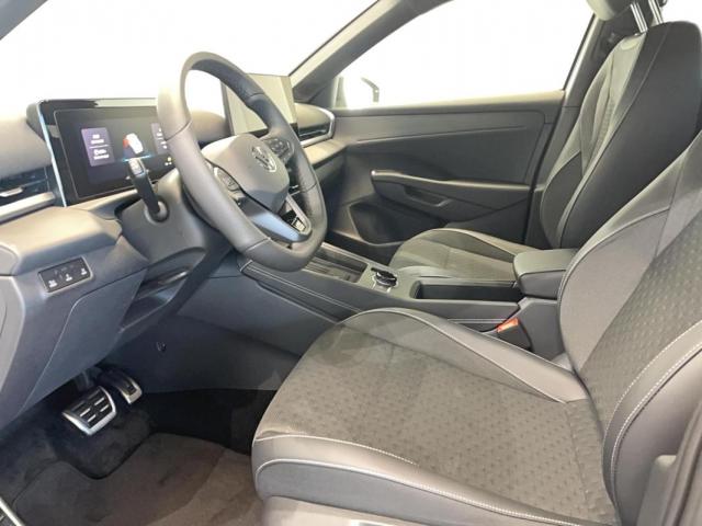 Volkswagen T-Roc image 9