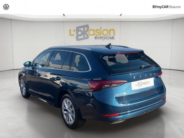 Skoda Octavia image 4