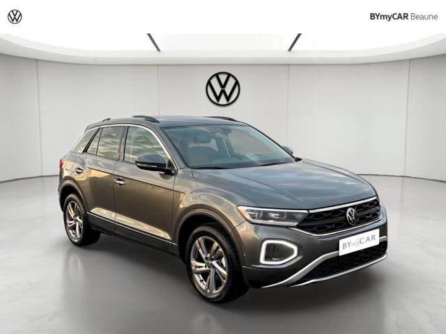 Volkswagen T-Roc image 2