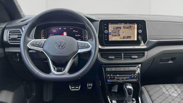 Volkswagen T-Cross image 2