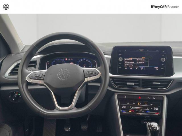 Volkswagen T-Roc image 9