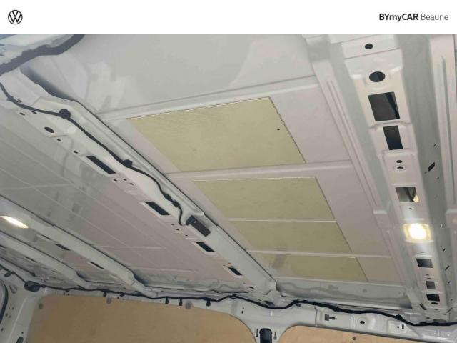 Volkswagen Transporter image 1