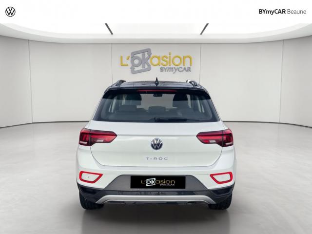 Volkswagen T-Roc image 8