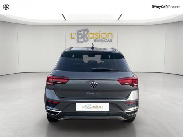 Volkswagen T-Roc image 9