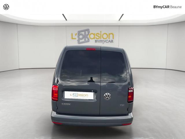 Volkswagen Caddy Van image 5