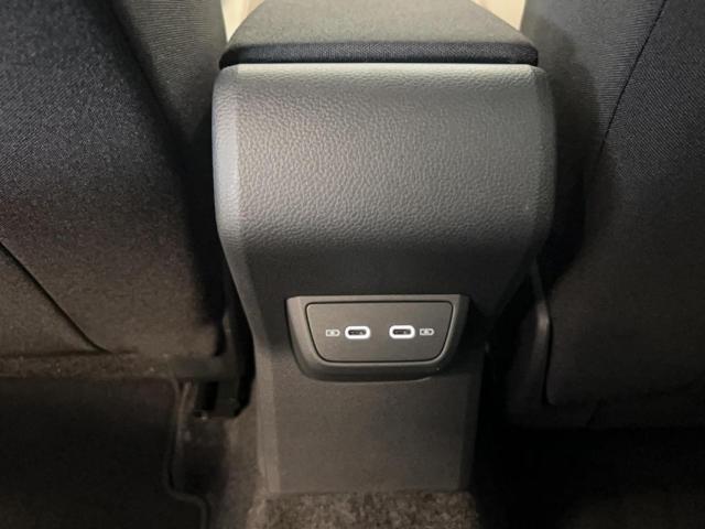 Volkswagen Polo image 6