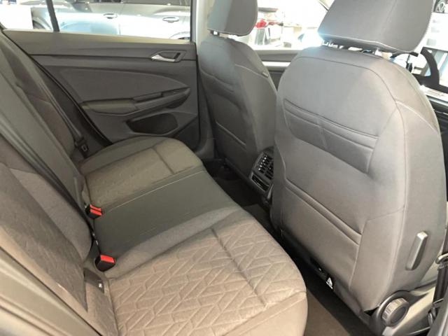 Volkswagen Golf image 7