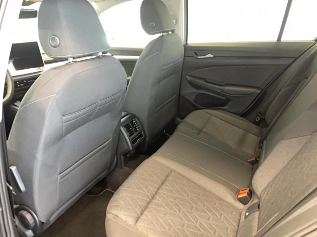 Volkswagen Golf image 6