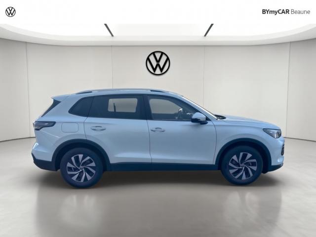 Volkswagen Tiguan image 8