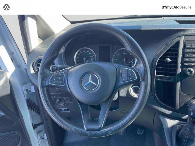 Mercedes Benz Vito image 3