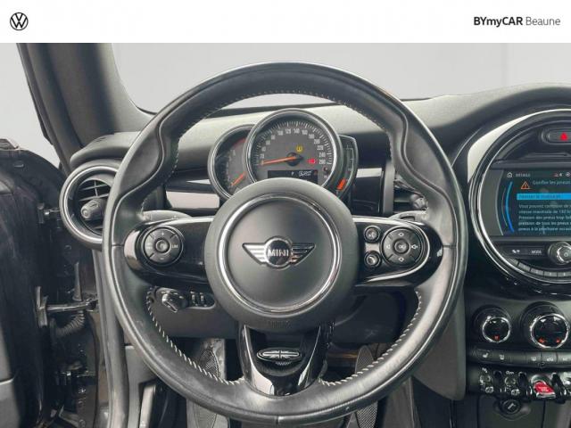 Mini Cabrio image 2