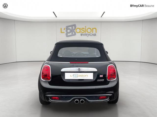 Mini Cabrio image 3