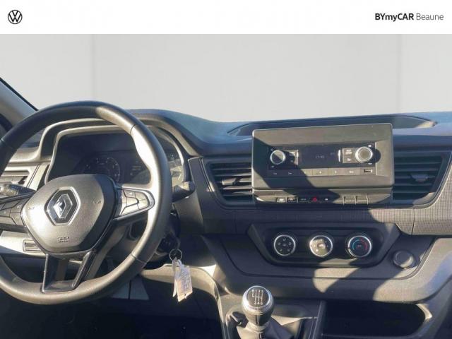 Renault Trafic image 5