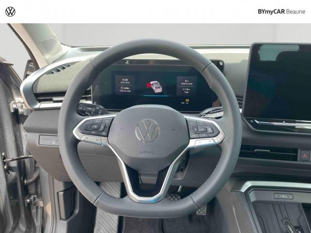 Volkswagen T-Roc image 1