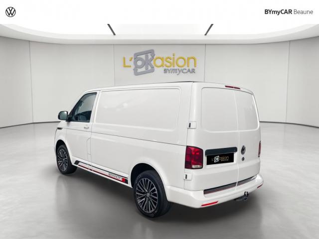 Volkswagen Transporter image 9