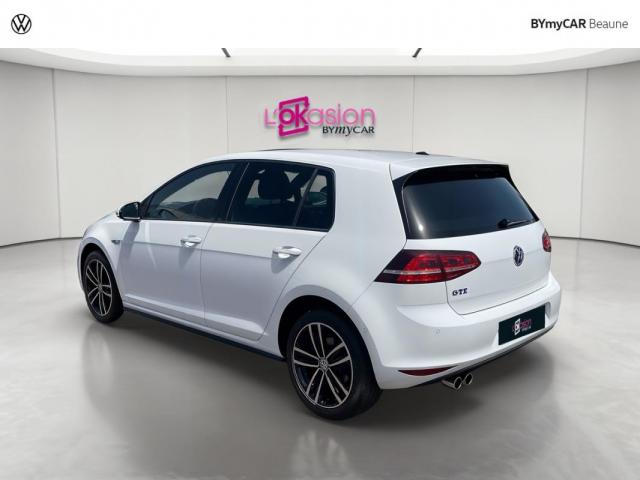 Volkswagen Golf image 9