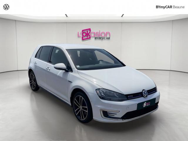 Volkswagen Golf image 8
