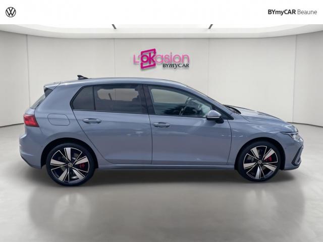 Volkswagen Golf image 9