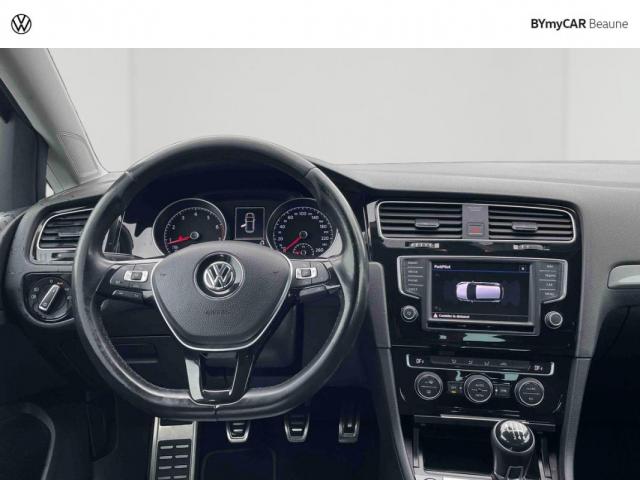 Volkswagen Golf image 6