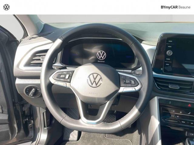 Volkswagen T-Roc image 2