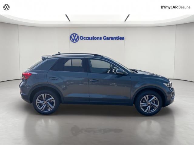 Volkswagen T-Roc image 8