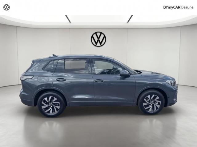 Volkswagen Tiguan image 9
