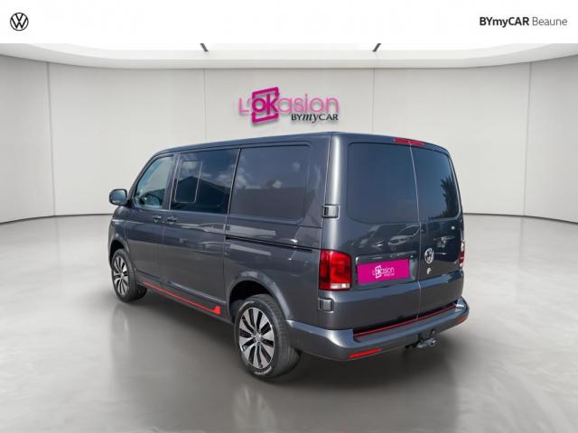 Volkswagen Transporter image 9