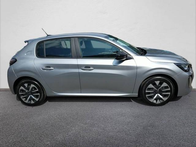 Peugeot 208 image 2