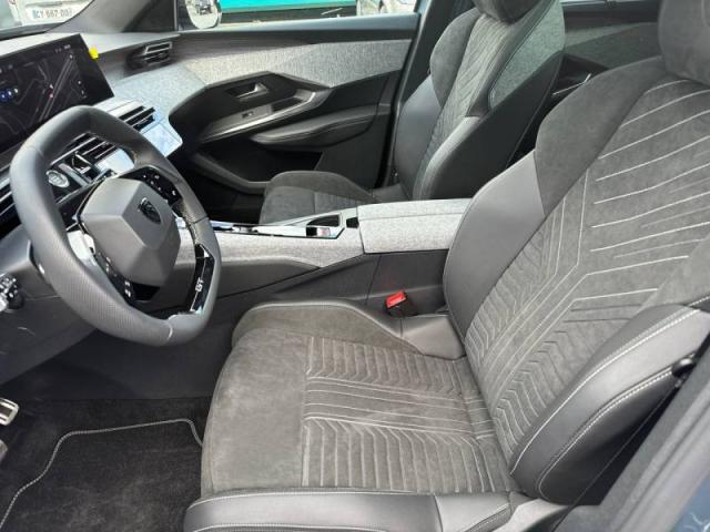Peugeot 5008 image 8