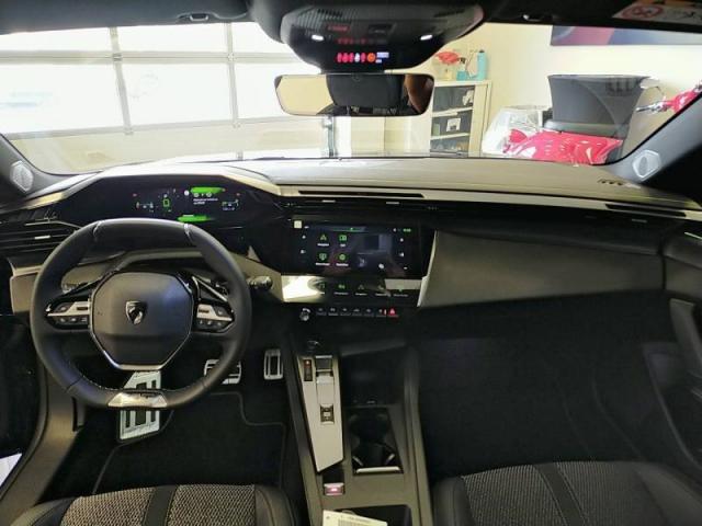 Peugeot 308 image 1