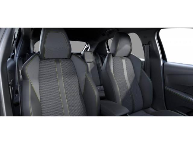 Peugeot 208 image 2