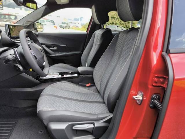Peugeot 2008 image 7