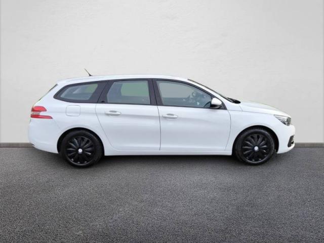 Peugeot 308 image 1