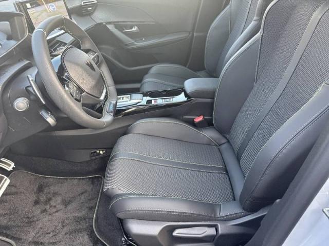 Peugeot 2008 image 4