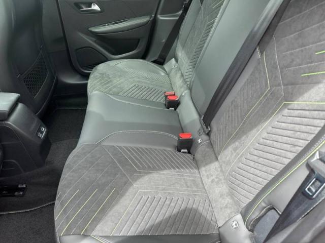 Peugeot 208 image 6