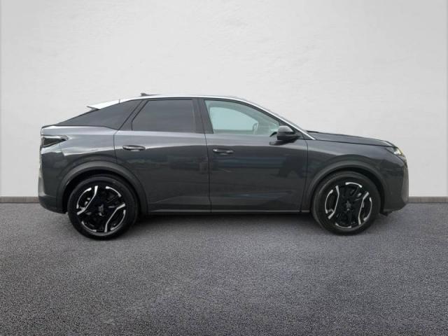 Peugeot 3008 image 2