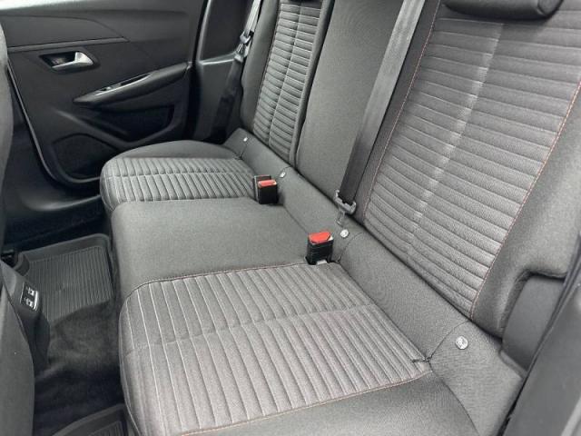 Peugeot 208 image 3