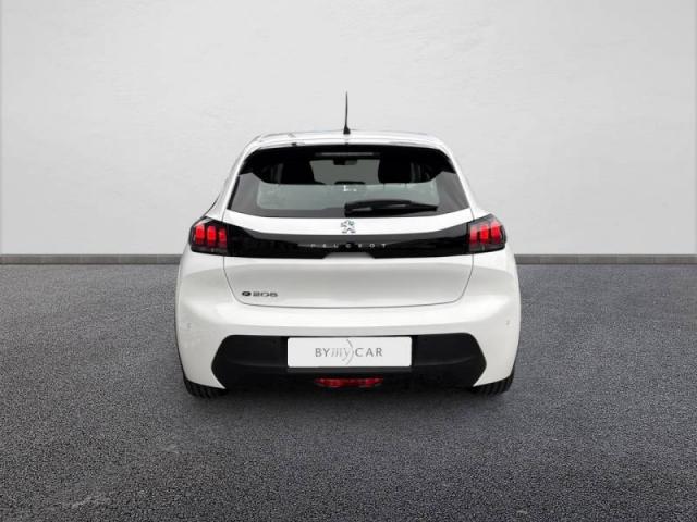 Peugeot 208 image 4