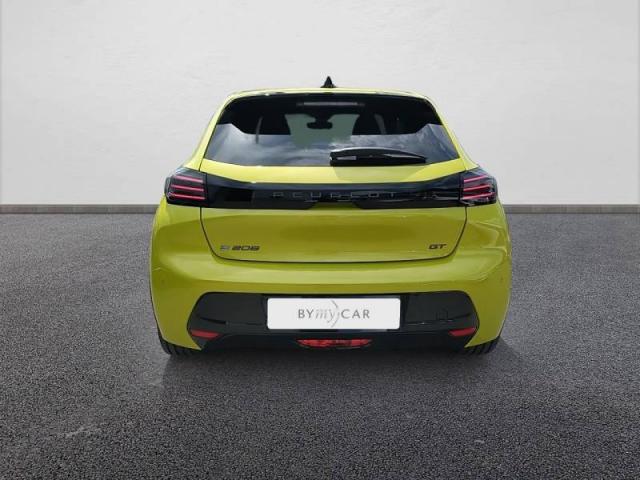 Peugeot 208 image 1