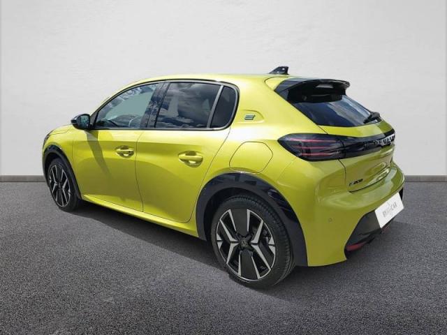 Peugeot 208 image 6
