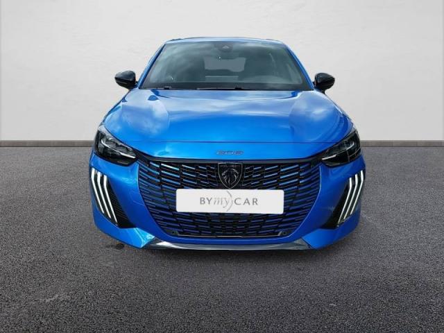 Peugeot 208 image 9