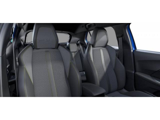 Peugeot 2008 image 3