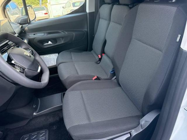 Peugeot Partner image 2