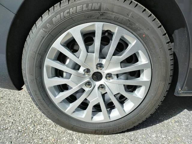Peugeot Expert image 1