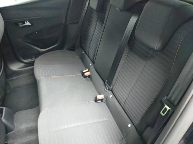 Peugeot 208 image 1