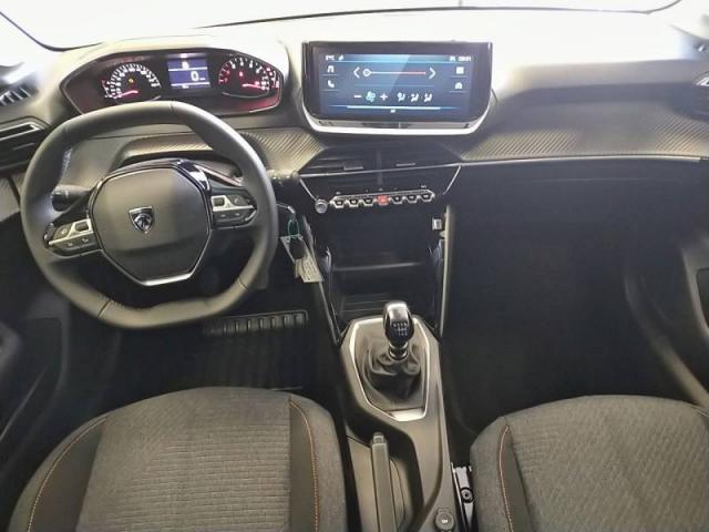 Peugeot 208 image 2