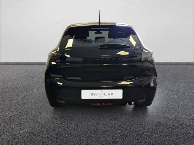 Peugeot 208 image 9