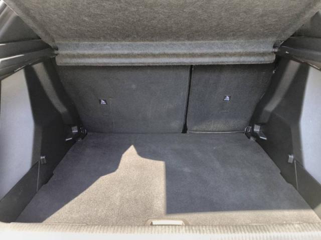 Peugeot 2008 image 1