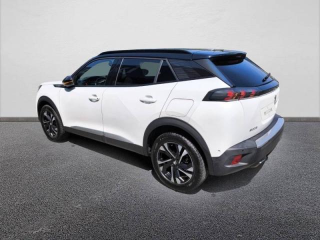 Peugeot 2008 image 8